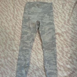 Lululemon camo align leggings 28in length